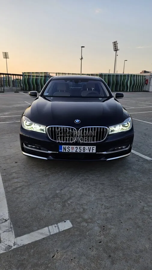 BMW 740 2016 photo 2