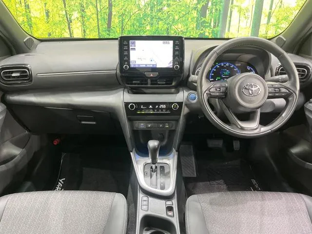 Toyota Yaris Cross Hybrid Z 2024 photo 2