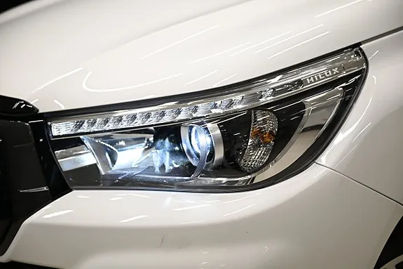 Toyota Hilux 2020 photo 3