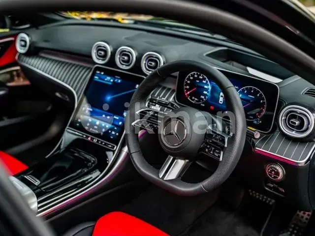 Mercedes-Benz C200 2025 photo 3