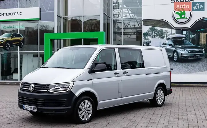 Volkswagen Transporter 2019 photo 3