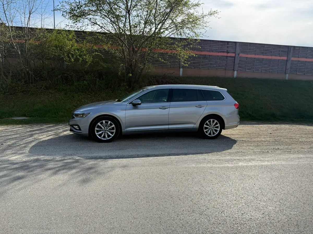 Volkswagen Passat 2020 photo 3
