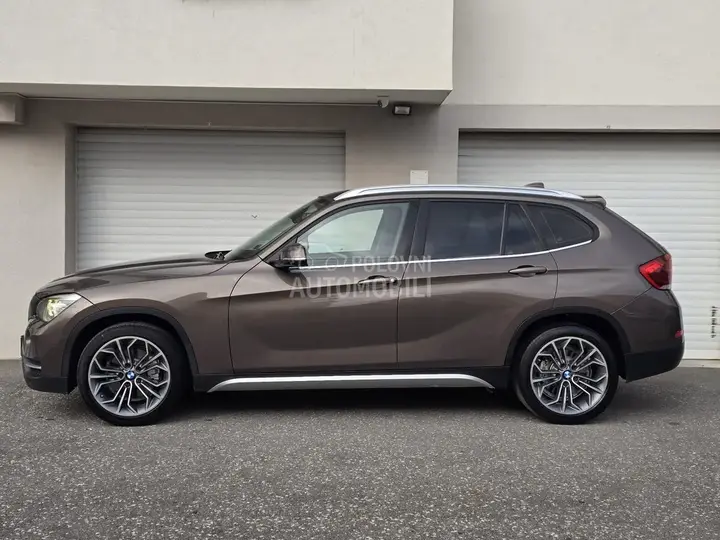 BMW X1 2012 photo 2