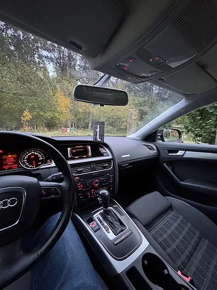 Audi A5 2011 photo 4