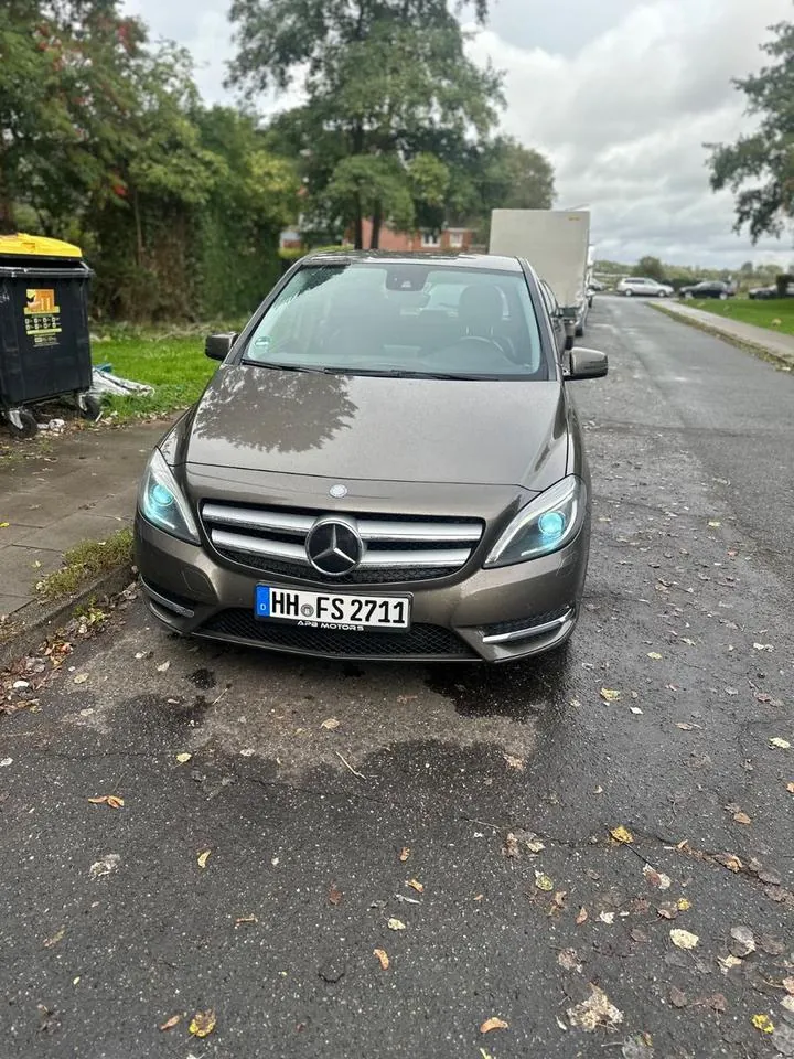 Mercedes-Benz B 200 Cdi