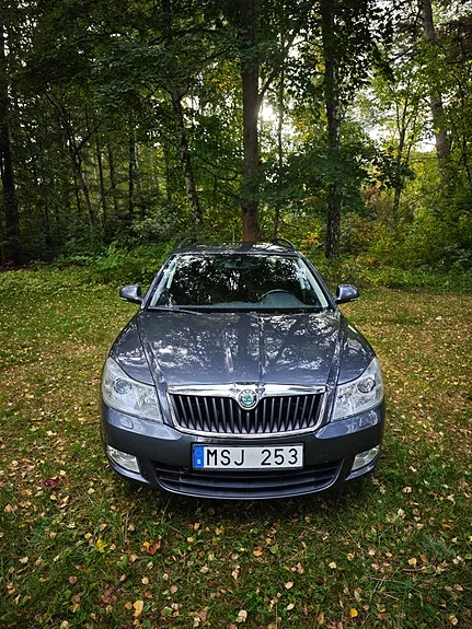 Skoda Octavia 2012 photo 5