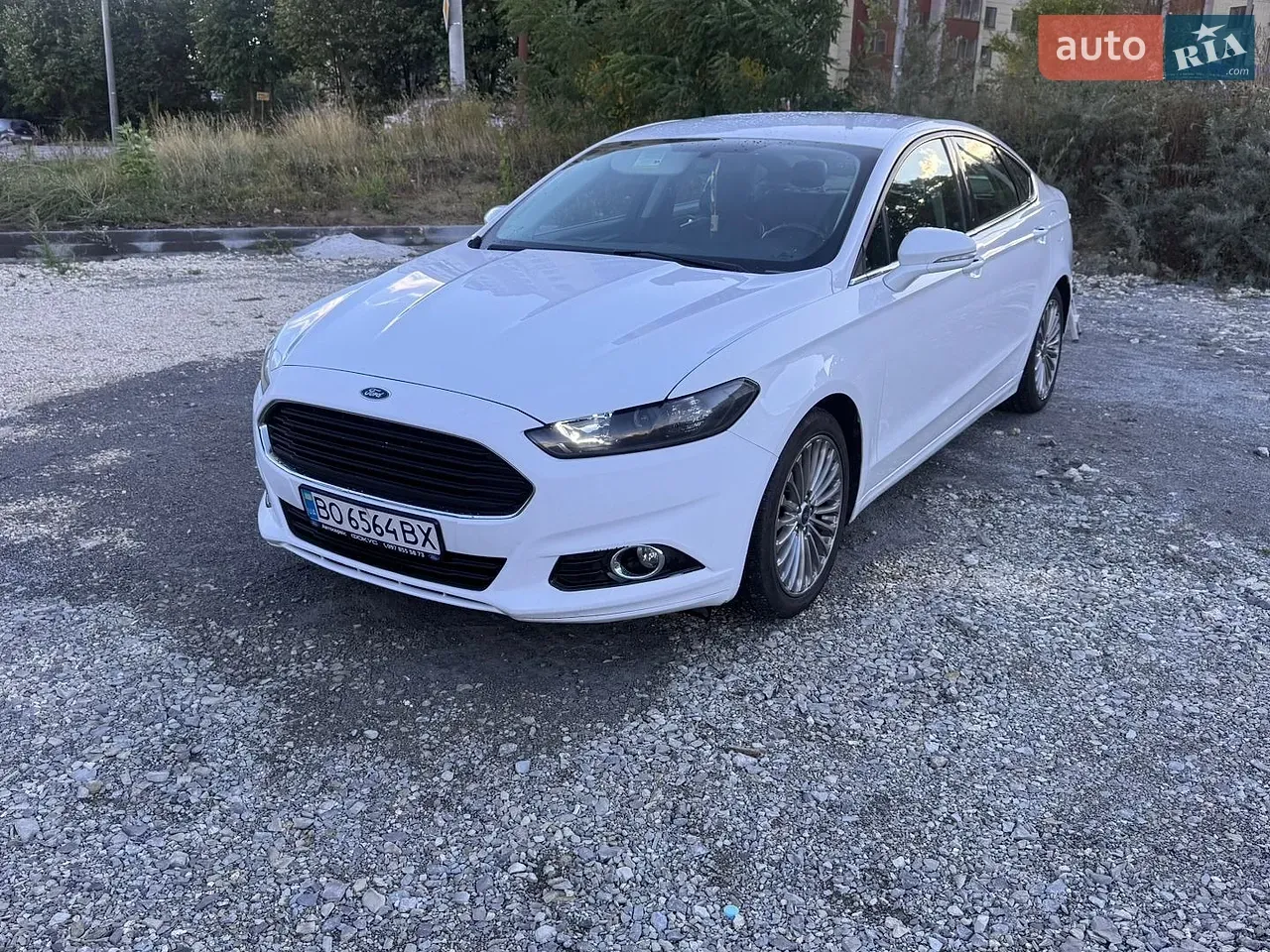 Ford Fusion 2016 photo 2