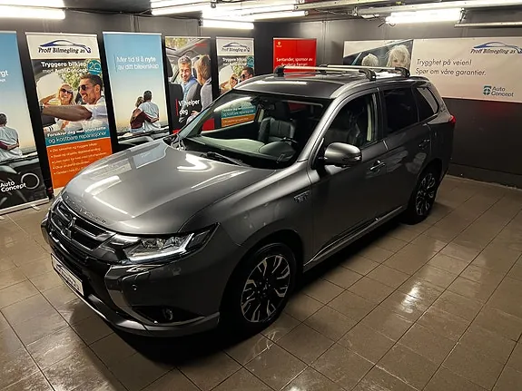 Mitsubishi Outlander 2016 photo 2