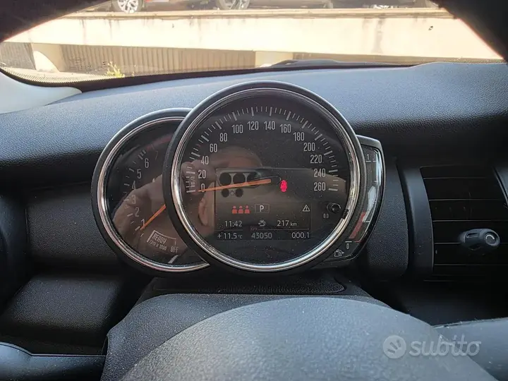 Mini One 2020 photo 2