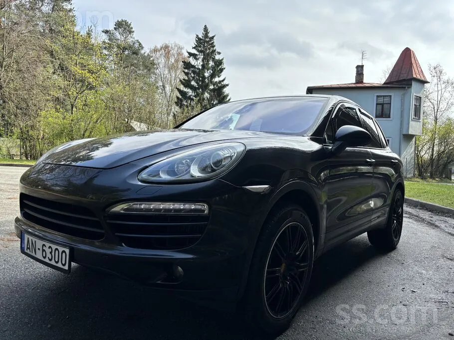 Porsche Cayenne 2011 photo 3