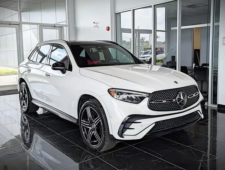 Mercedes-Benz Glc 2024 photo 3