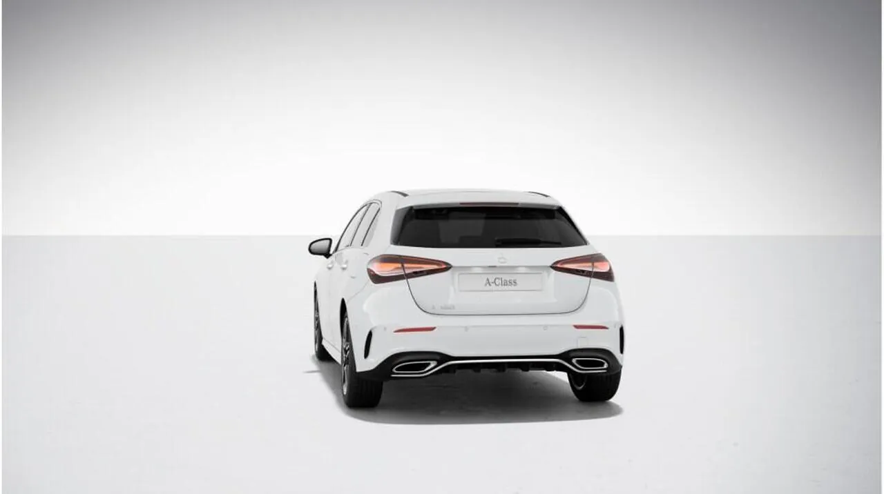 Mercedes-Benz A-Class photo 4
