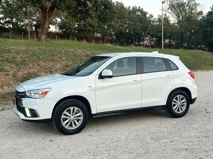 Mitsubishi Asx 2019 photo 5
