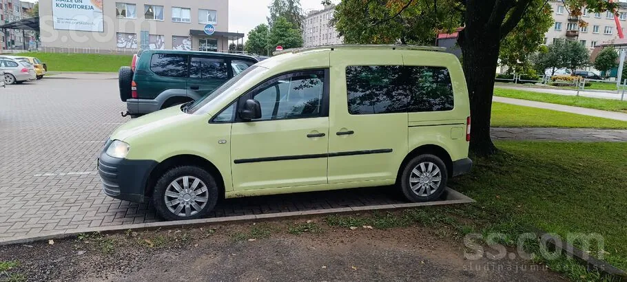 Volkswagen Caddy 2004 photo 2