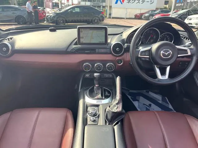 Mitsubishi Roadster Rf 2017 photo 2