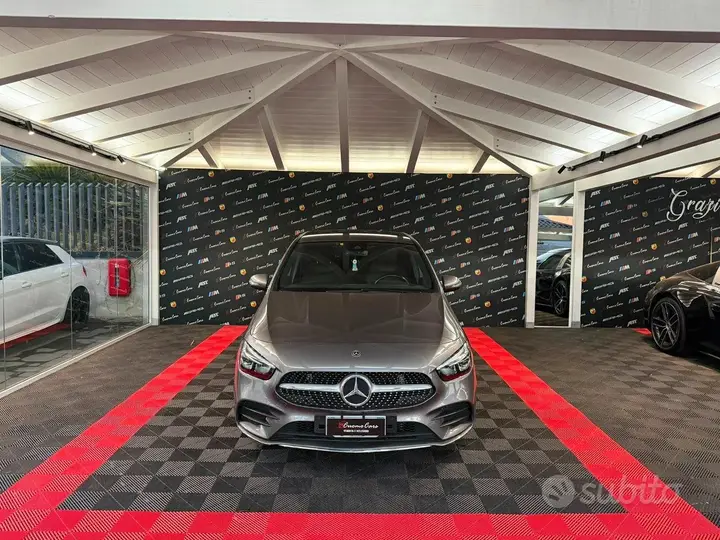 Mercedes-Benz B 180 2019 photo 2