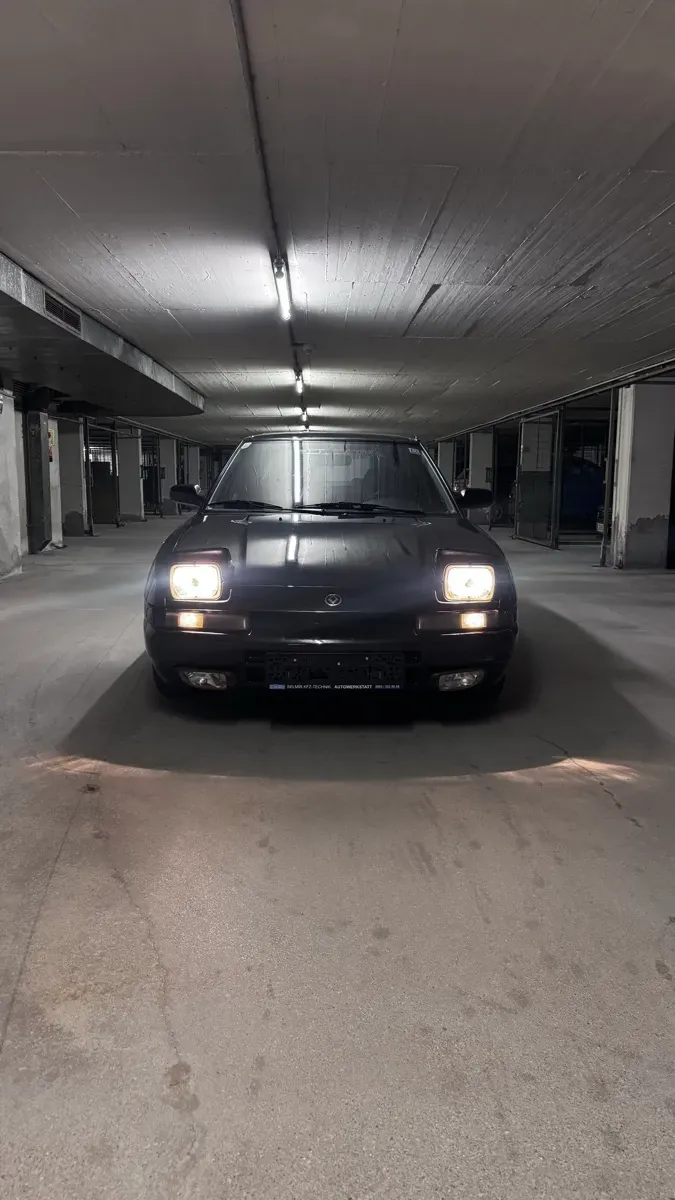 Mazda 323 1993 photo 2