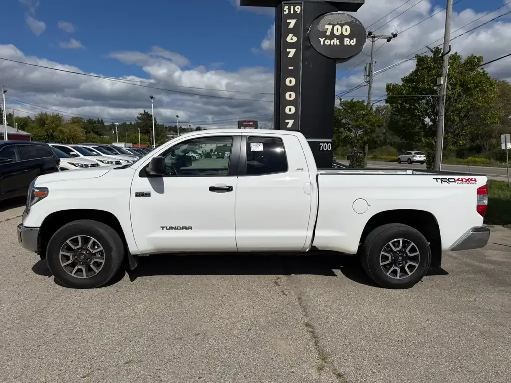 Toyota Tundra 2018 photo 3