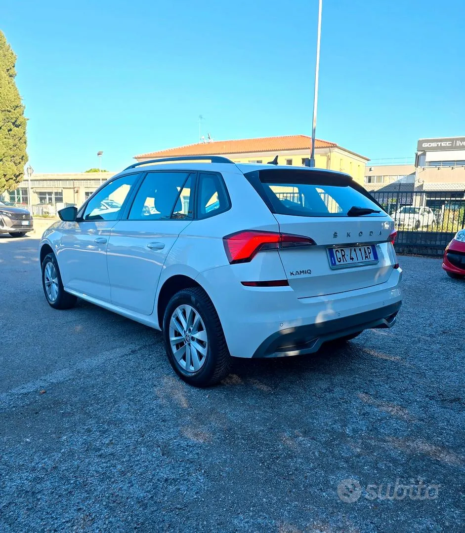 Skoda Kamiq 2023 photo 2