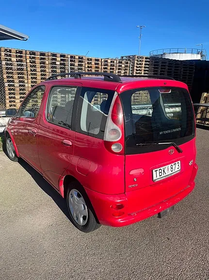 Toyota Yaris Verso 2000 photo 3