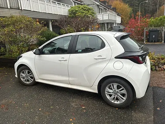 Toyota Yaris 2025 photo 2