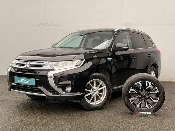 Mitsubishi Outlander 2017 photo 3