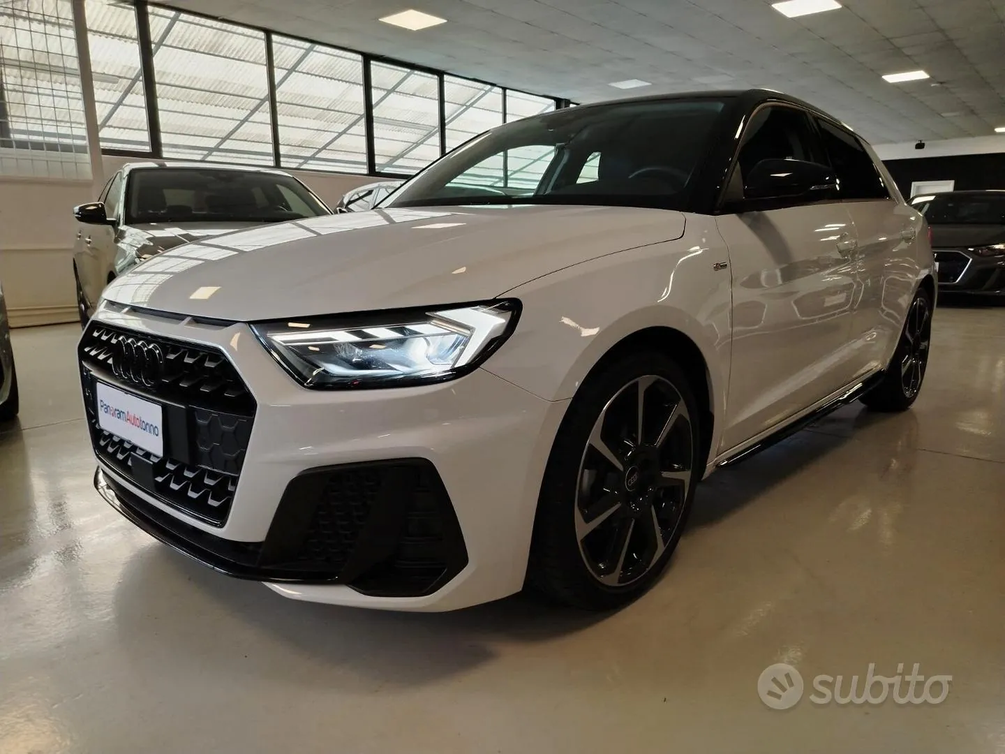 Audi A1 2025 photo 2