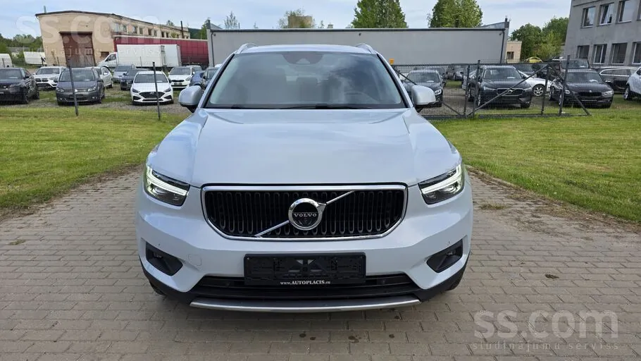 Volvo Xc40 2020 photo 2