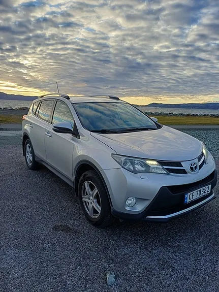 Toyota Rav4 2013 photo 3