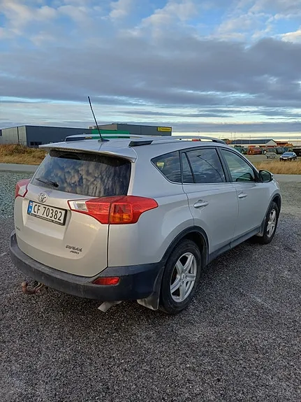 Toyota Rav4 2013 photo 5