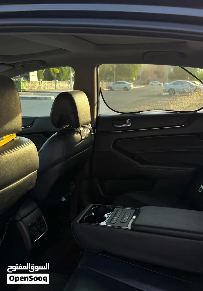 Kia Optima 2011 photo 3