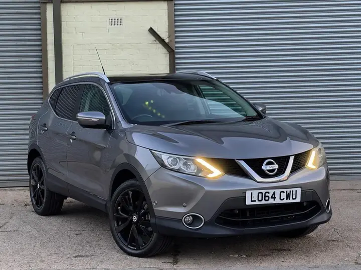 Nissan Qashqai 2014 photo 2