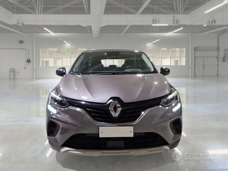 Renault Captur 2022 photo 2