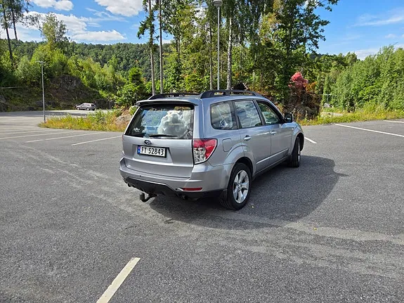 Subaru Forester 2009 photo 4