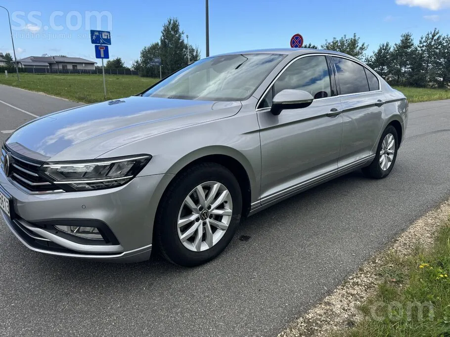Volkswagen Passat 2022 photo 2