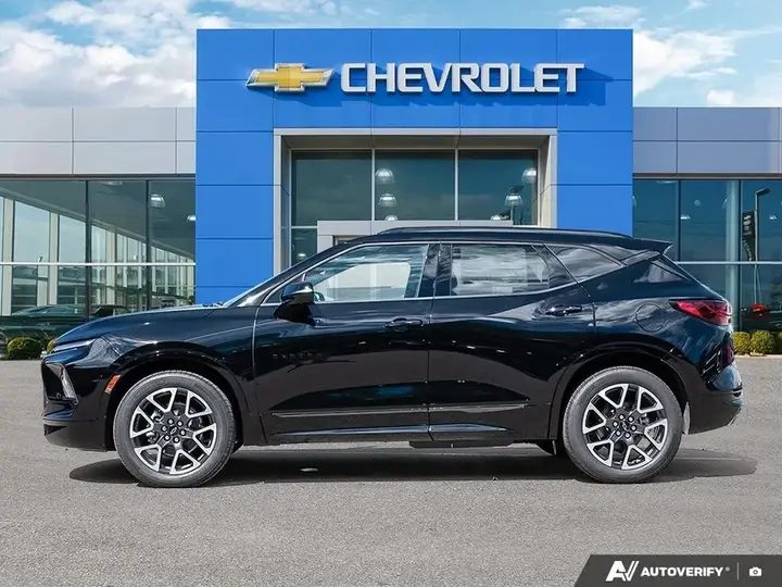 Chevrolet Blazer 2026 photo 3