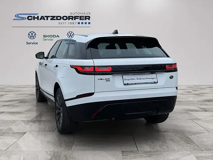 Land Rover Range Rover Velar 2022 photo 3