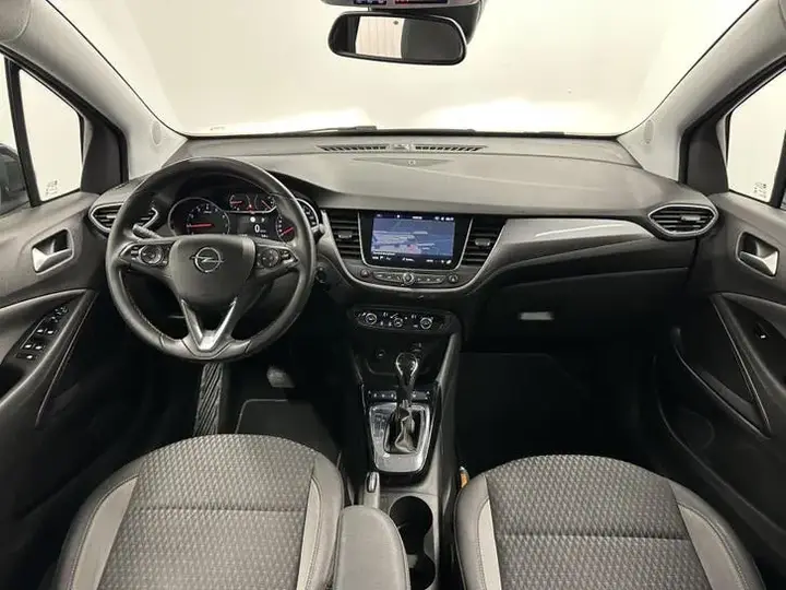 Opel Crossland X 2018 photo 2