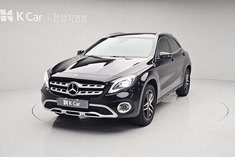 Mercedes-Benz Gla Class