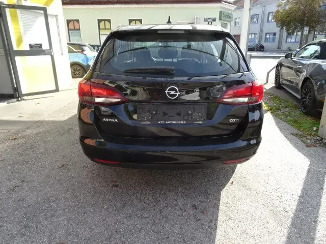 Opel Astra 2018 photo 3