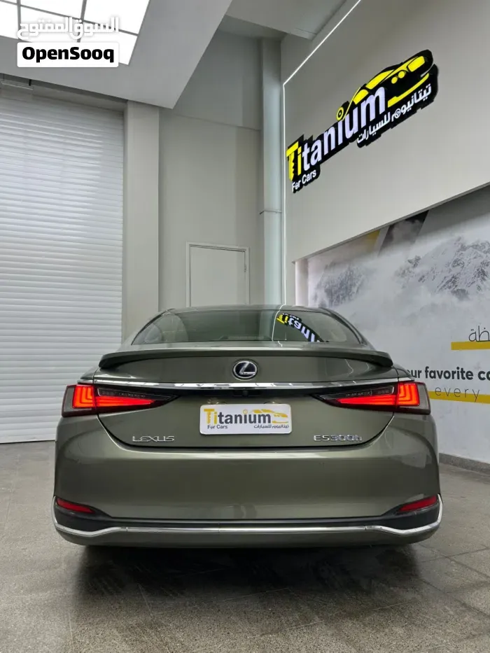 Lexus Es 300 2019 photo 3
