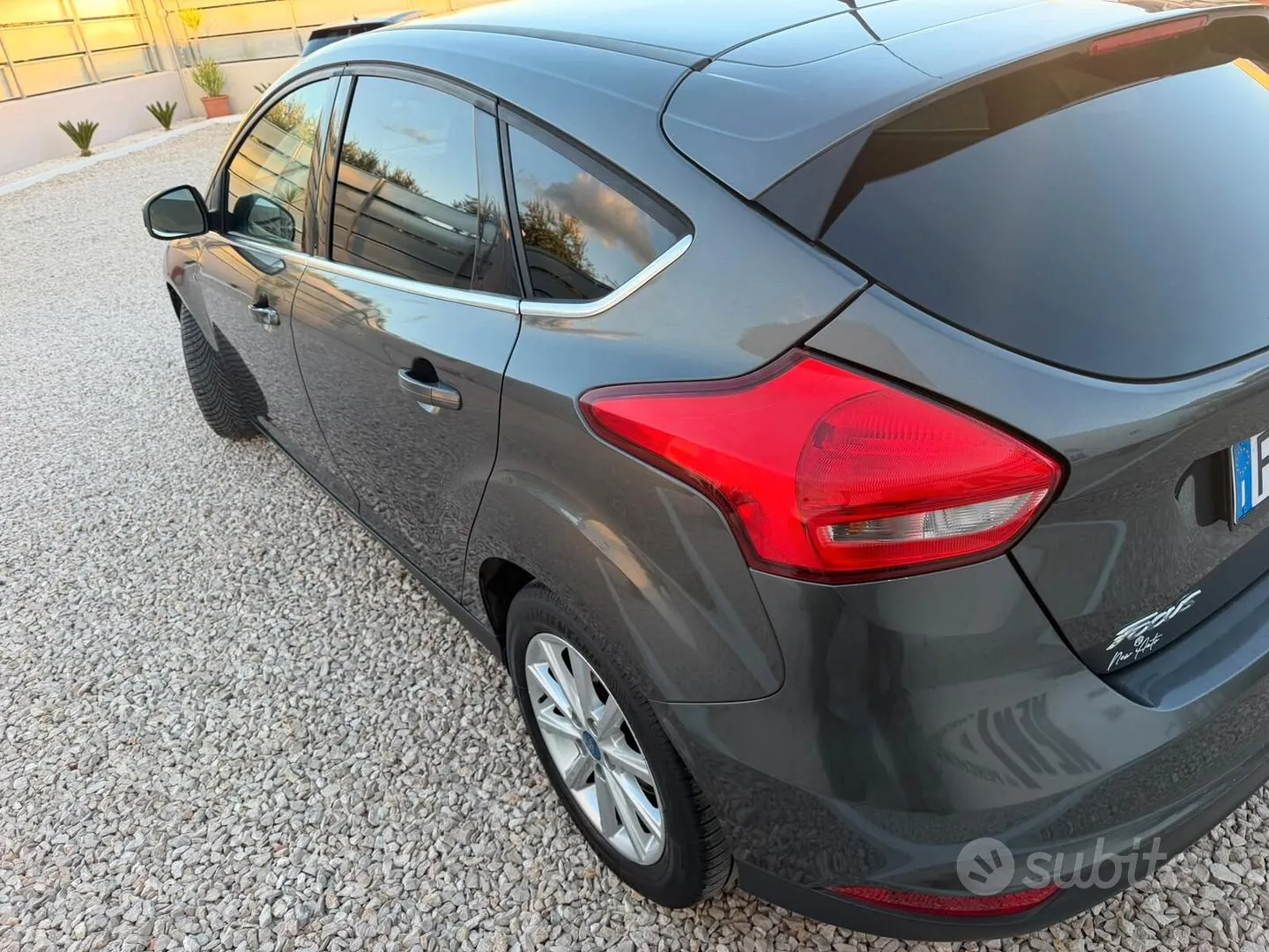 Ford Focus 2016 photo 2