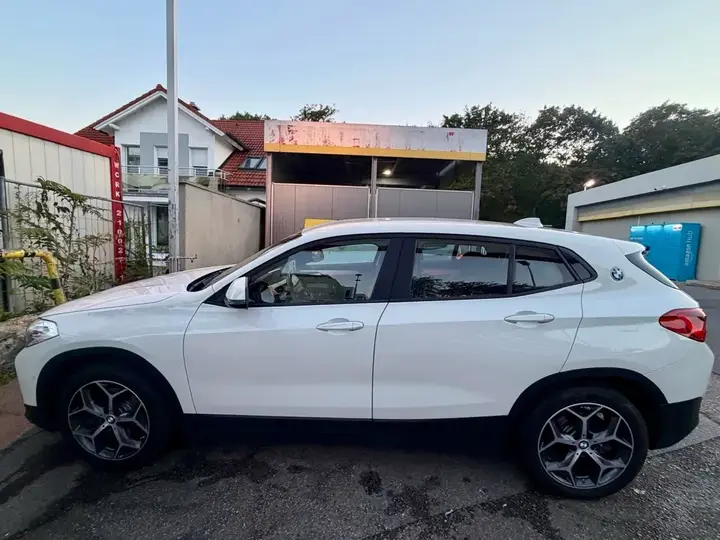 BMW X2 2019 photo 2