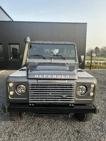 Land Rover Defender 2014 photo 2