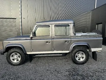 Land Rover Defender 2014 photo 3