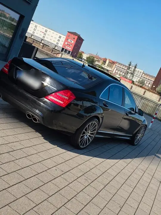 Mercedes-Benz S 500