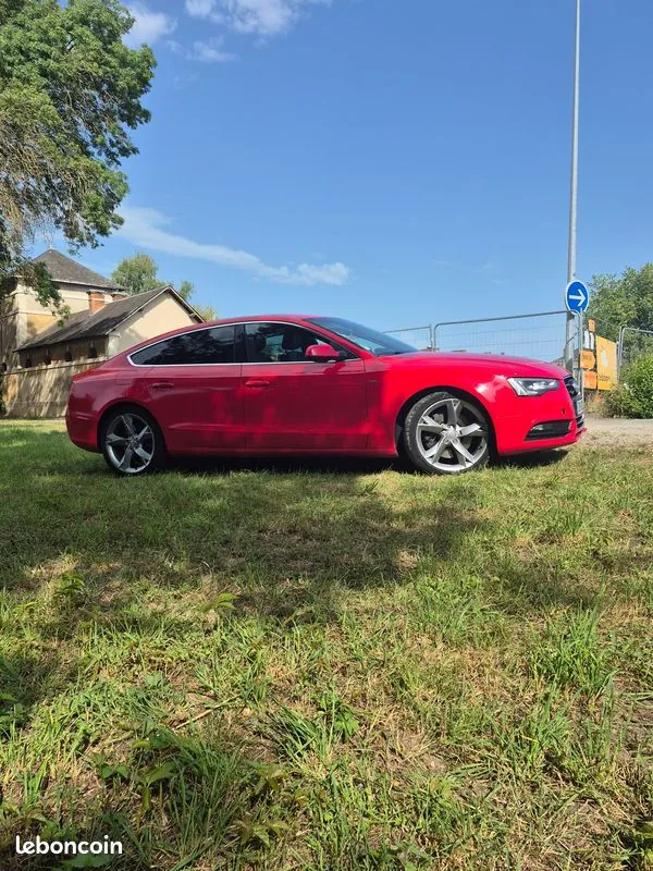 Audi A5 2013 photo 2
