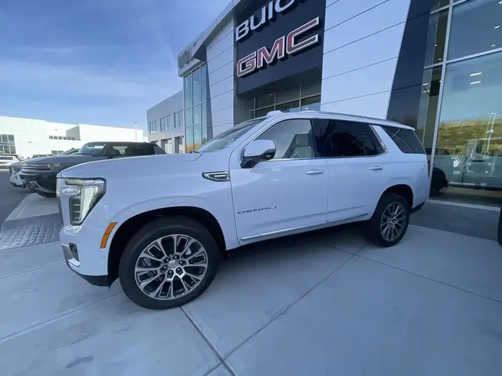 GMC Yukon 2027 photo 5