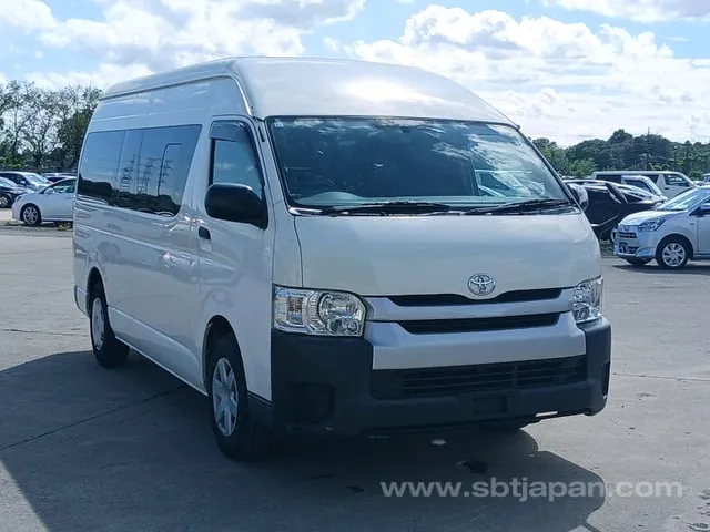 Toyota Regius Ace
