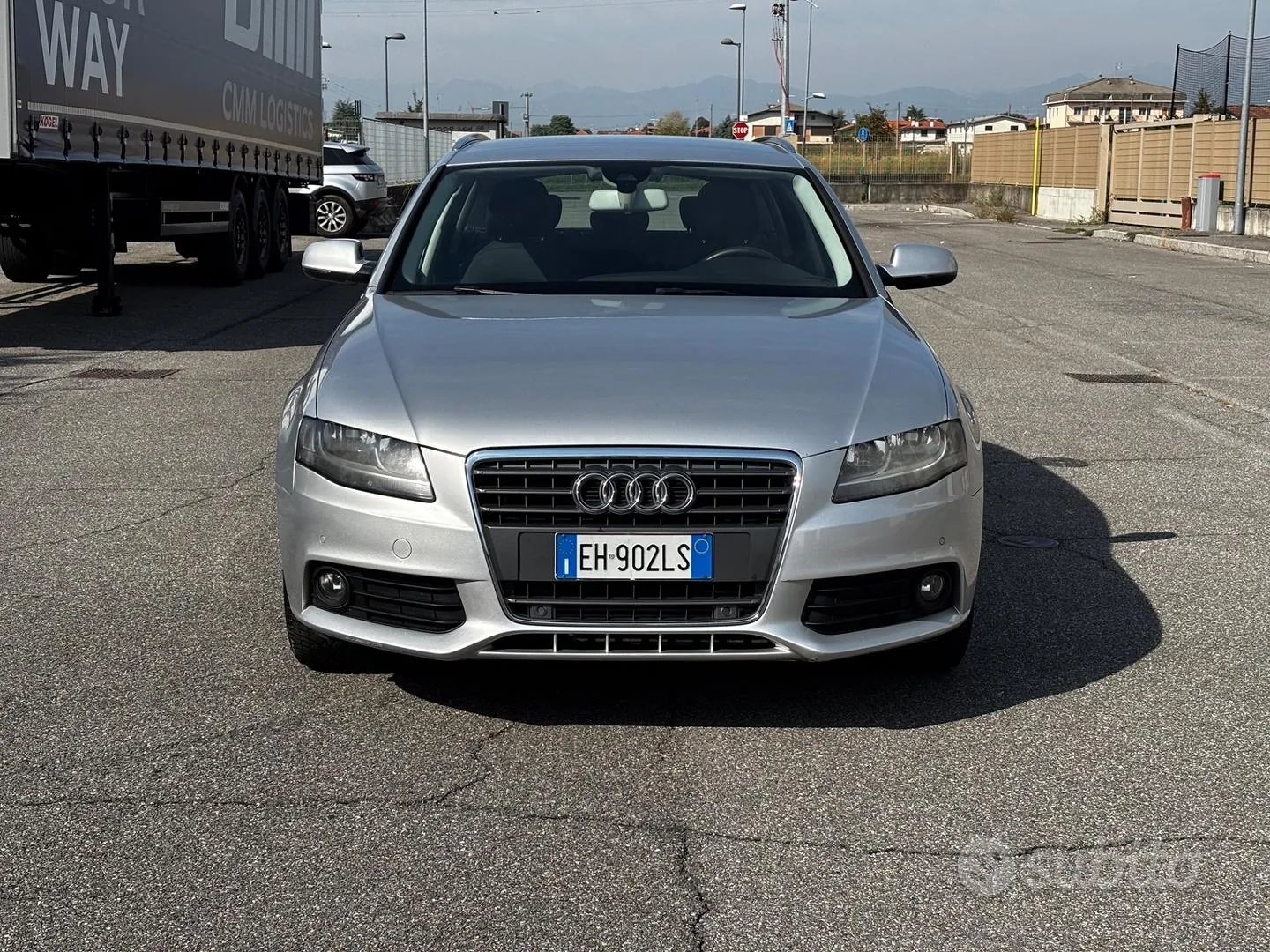 Audi A4 Avant 2011 photo 2